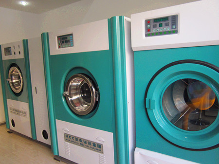干洗机设备一套多少钱