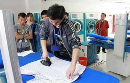 伍星家洗衣加盟怎么样靠谱吗-加盟伍星家亲身经历10年开店总结