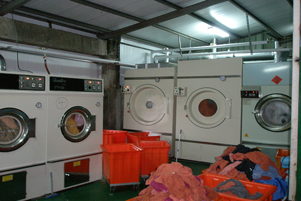 向阳干洗店加盟，从零开始，一步步指导带你成功