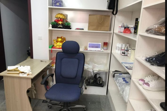 洗鞋洗包皮具护理加盟