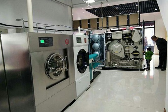 蓝晨洗涤加盟费要多少钱-仅需5.6万