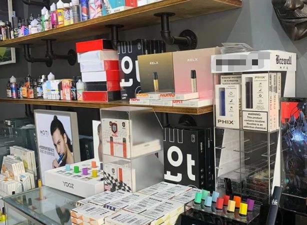 河北开家电子烟专卖店投资一般需要多少钱？30㎡店铺投资9.8万