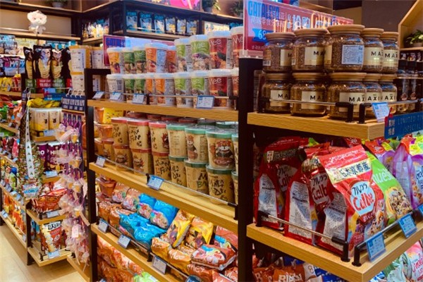 天津开家零食店投资一般需要多少钱？80㎡店面投资15万