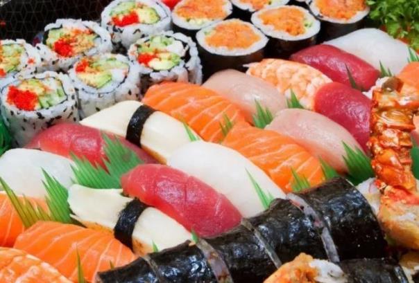 石家庄开家寿司店一年赚多少钱？年利润50万4点赚钱法则