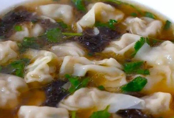 安徽开家馄饨店一年赚多少钱？年利润15万注意这2个要点