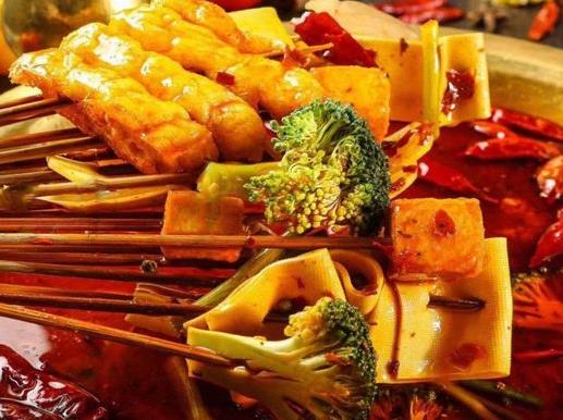 长春开家串串香店一年赚多少钱？年利润30万6个盈利手段