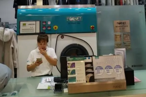福奈特干洗店连锁加盟，轻松开启致富之路