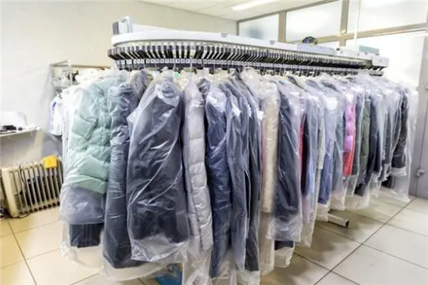 洗衣店连锁的运作模式，依佳洗衣店带您深入了解行业