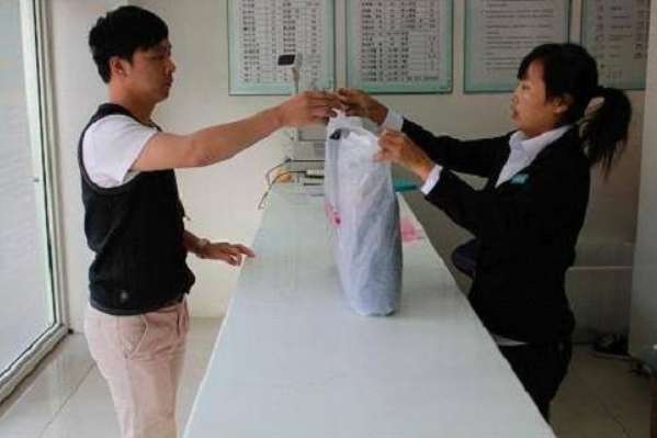 干洗加盟店加盟费用多少?轻松创业好选择!