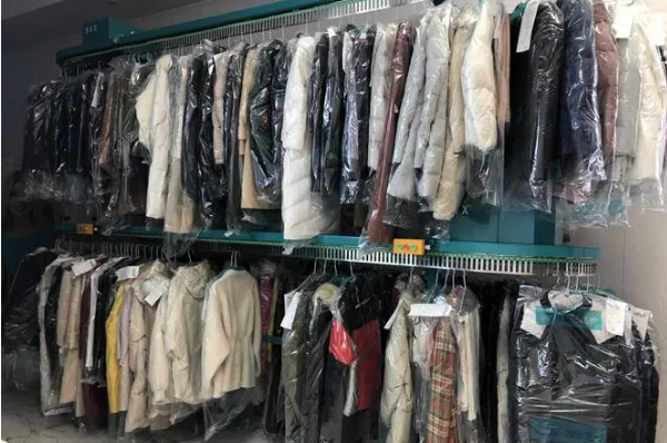 绿洲干洗店