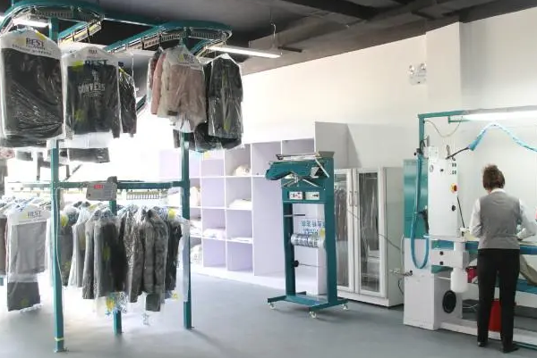 新奇依干洗店