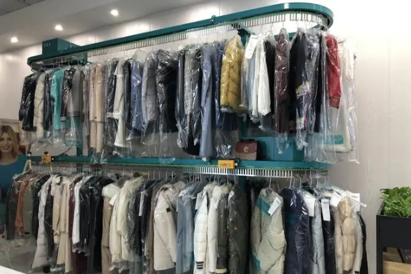 小王洗衣店