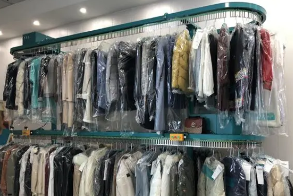 伊莉莎干洗店