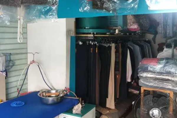 东方大师国际洗衣加盟费多少钱