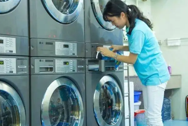 菲斯洗衣店