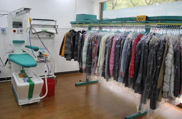 秀秀干洗店