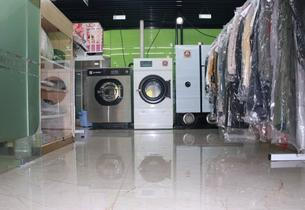 恒源干洗店