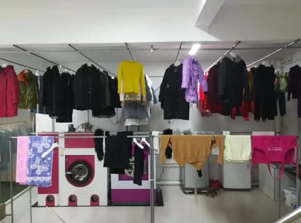 顺鑫干洗店