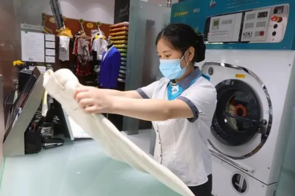 豪威阳光干洗店