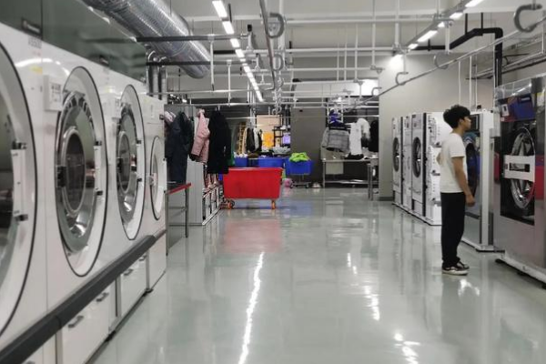 雪儿干洗店