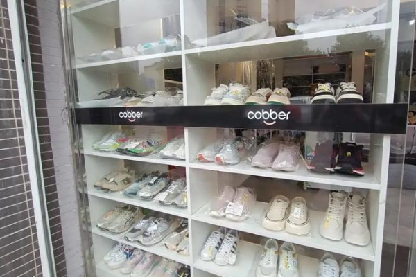 卡柏干洗店如何加盟？开店流程简化，轻松上手