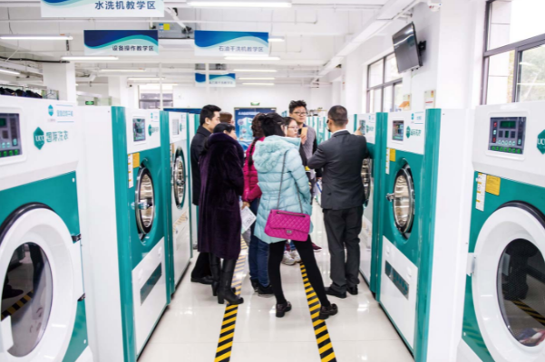 UCC干洗店加盟开店指南，从筹备到运营全程指导！