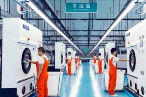 爱丽洗衣加盟设备如何？高品质耐用设备更省心！