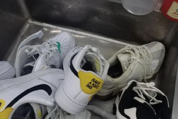 喜沐专业洗鞋馆